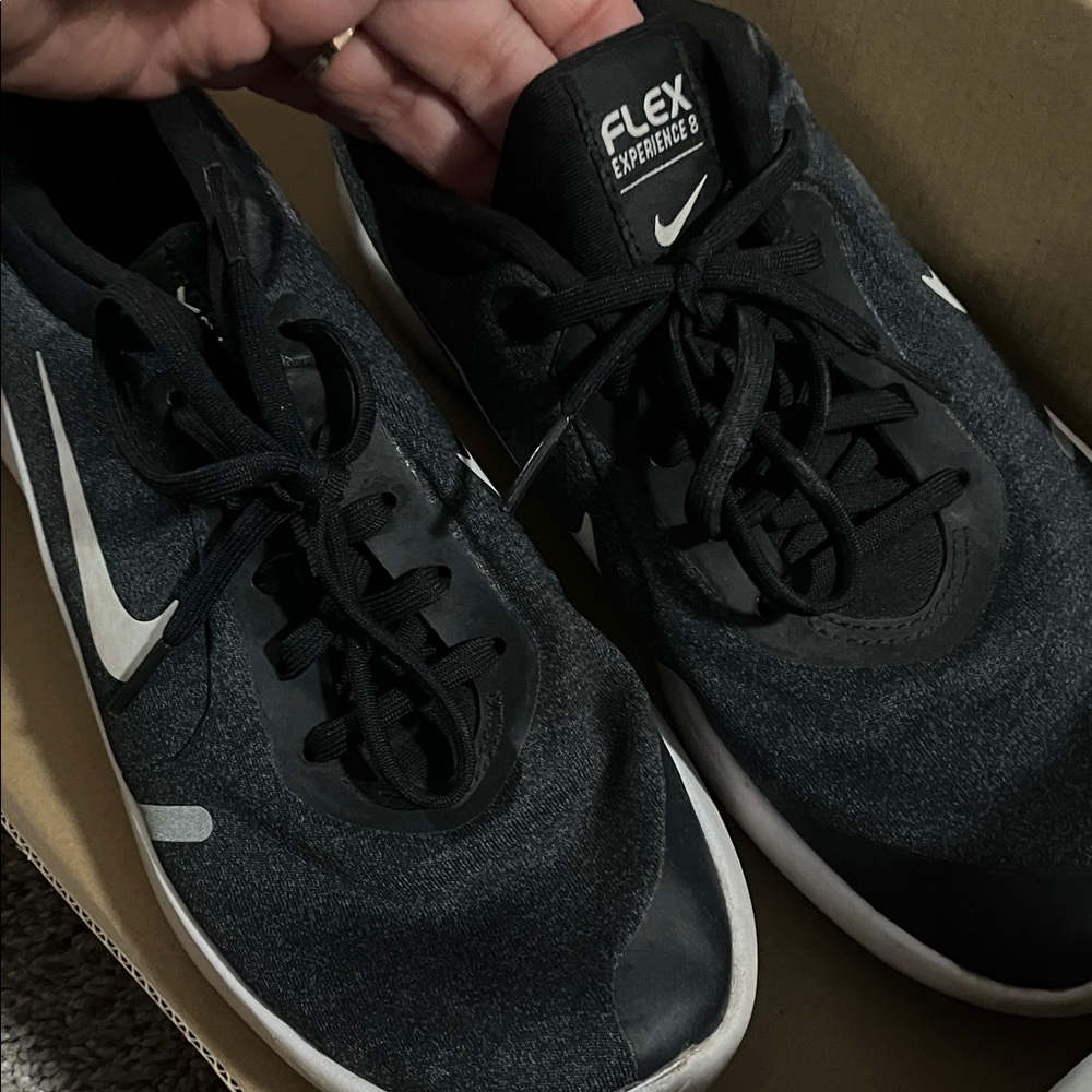 Nike Flex Experience 8 Dark Gray Sneakers